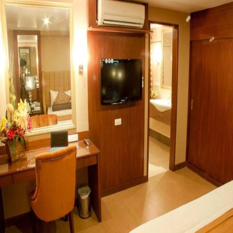 Royal Garden Hotel Ozamiz Extérieur photo