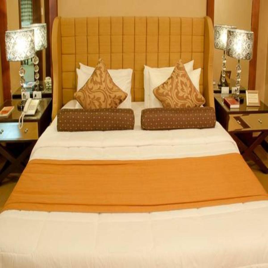 Royal Garden Hotel Ozamiz Extérieur photo
